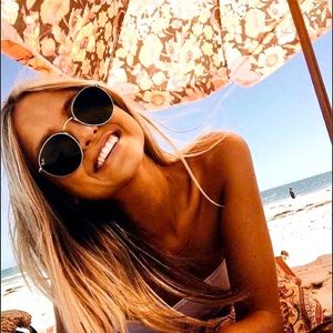 Meet your Posher, Hope